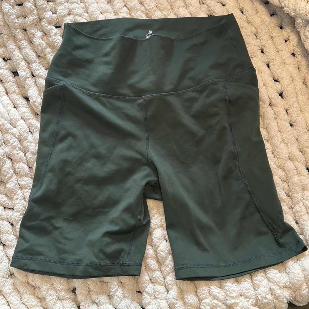 Senita Athletics bike shorts